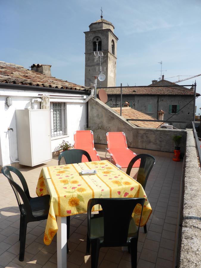 Apartamento Il Nido del Cigno Sirmione Exterior foto
