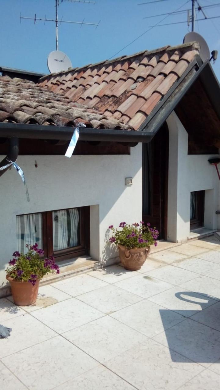 Apartamento Il Nido del Cigno Sirmione Exterior foto